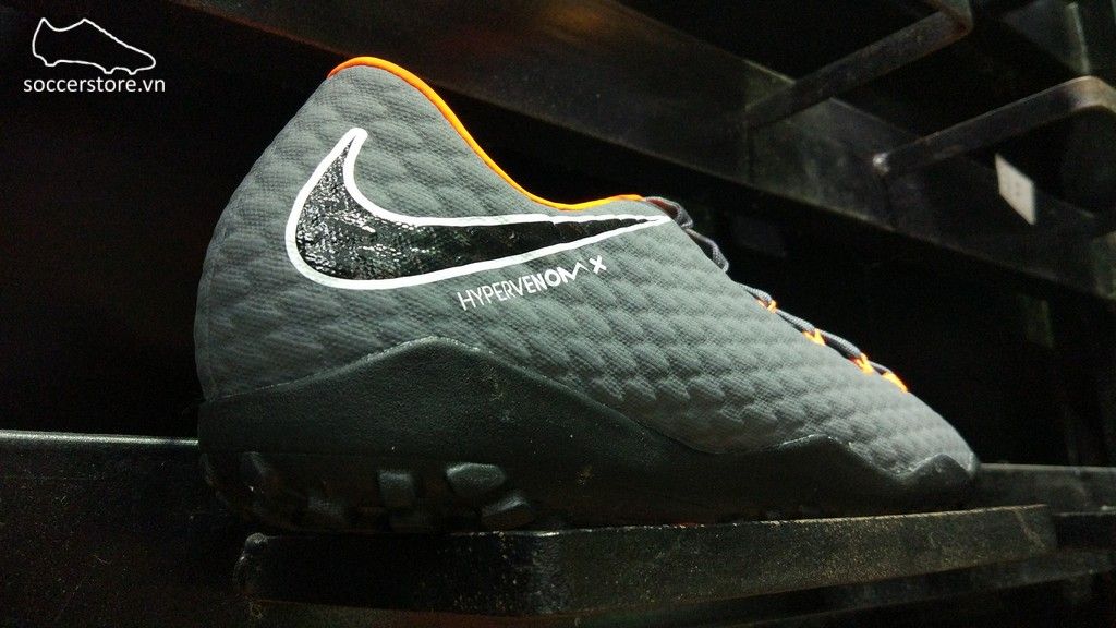 Nike Hypervenom Phantom II FG, Botas de fútbol 